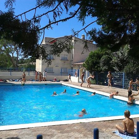 Ymca Villeneuve Les Avignon Villeneuve-les-Avignon Bagian luar foto
